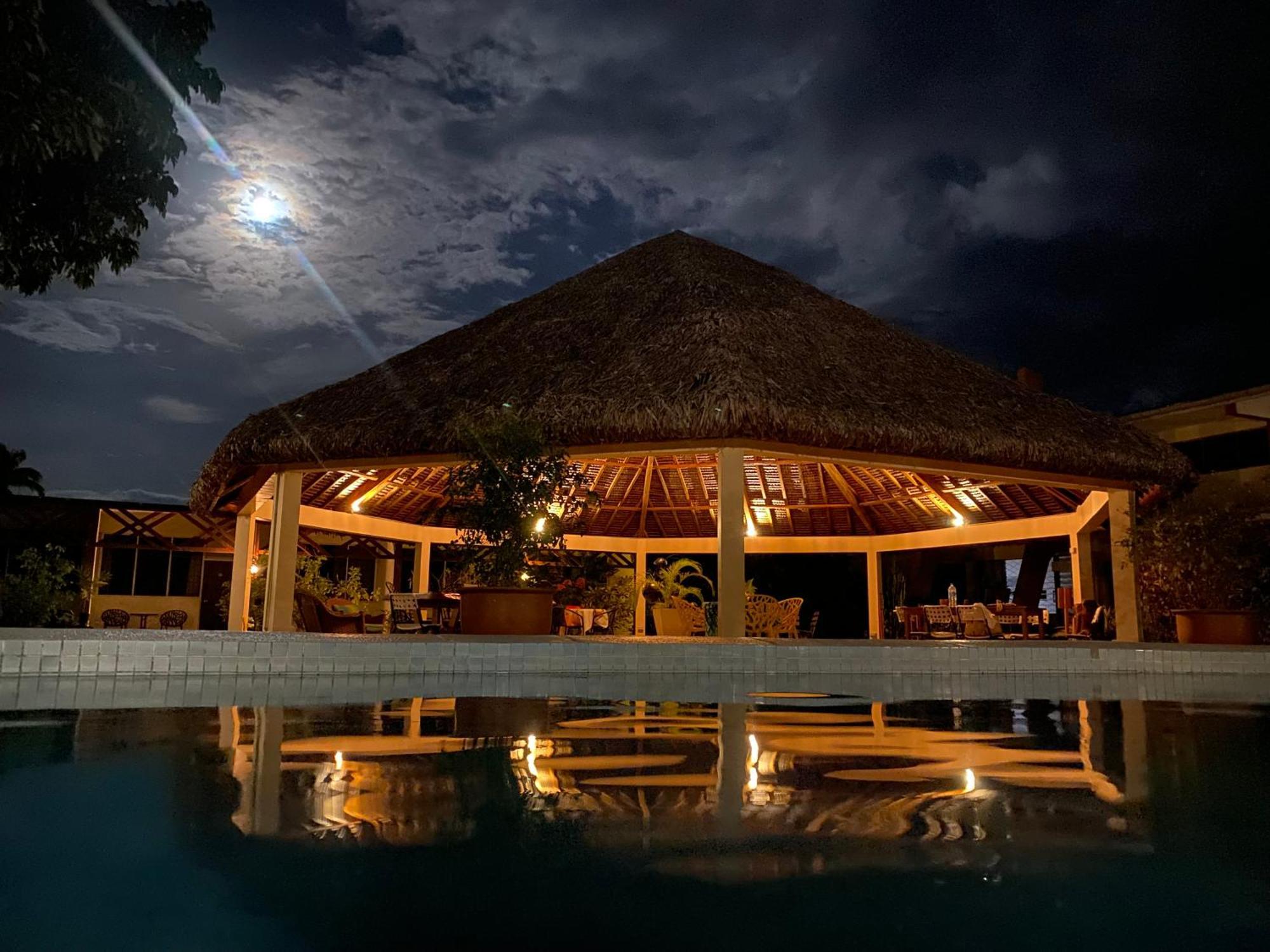 Hotel Santo Vanuatu Luganville Εξωτερικό φωτογραφία